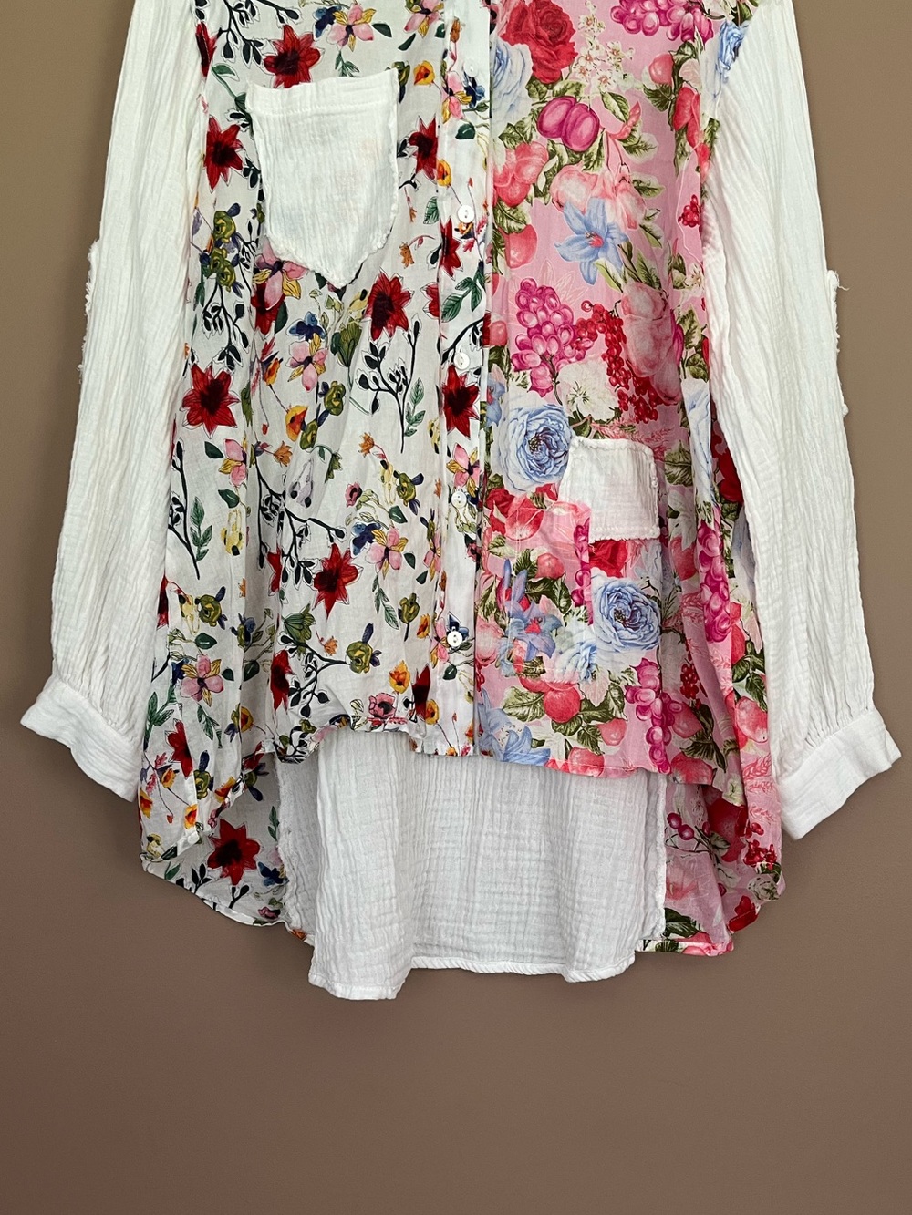 {POL} Oversized Patchwork Button-Down Shirt with Floral Contrast - Womens Small - Picture 3 of 9